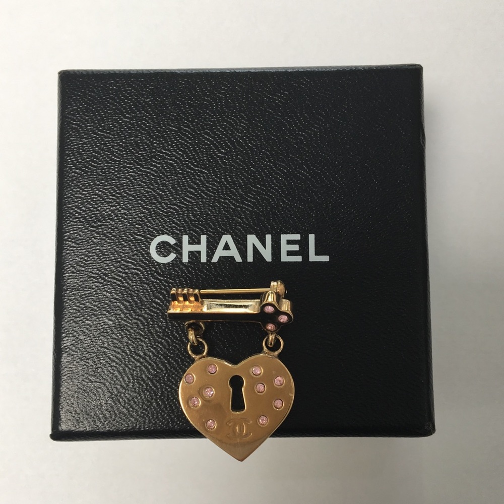 Authentic CHANEL Gold Heart & Key Brooch